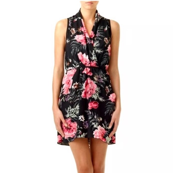 Aritzia Wilfred Sabine Floral Mini Dress - Black Gray Floral RARE - Picture 4 of 11